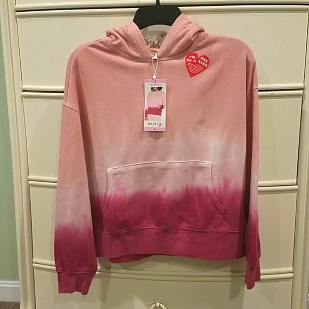 NWT, WILDFOX Hoodie, Size S